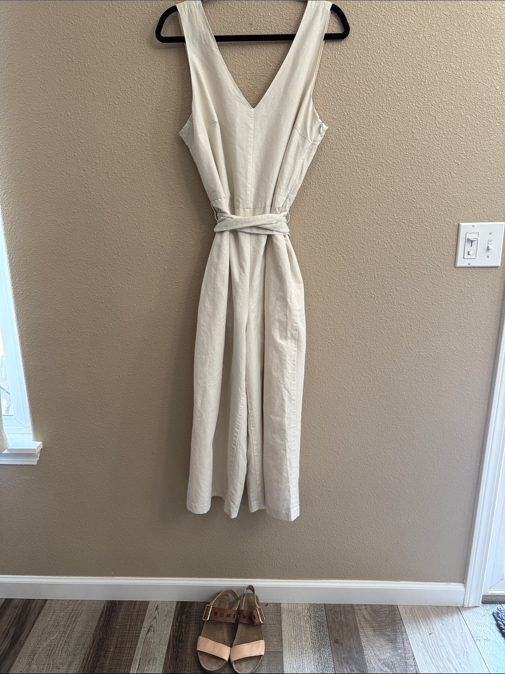 Banana Republic Women's Ivory Wide-Leg Jumpsuit Pants 12